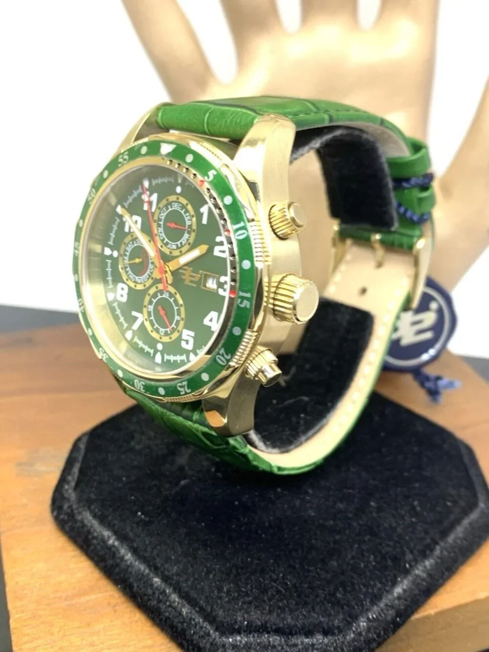 32 Degrees Men's Watch Swiss Quartz Gold Tone Case Green Dial Leather 43mm